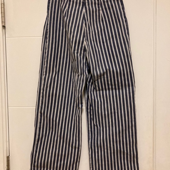 & Other Stories High Waisted Twill Trousers - Picture 3 of 5